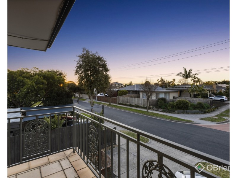 48 Jacks Ave, Dingley Village VIC 3172