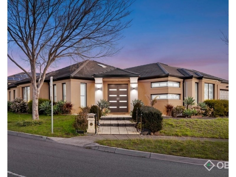 28 Baynton Crescent, Lynbrook VIC 3975