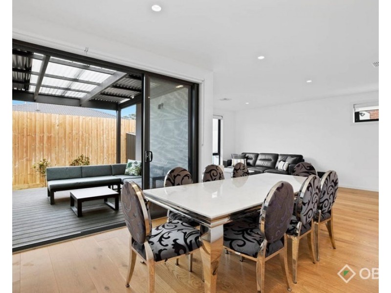 2/1 Houston Street, Mentone VIC 3194