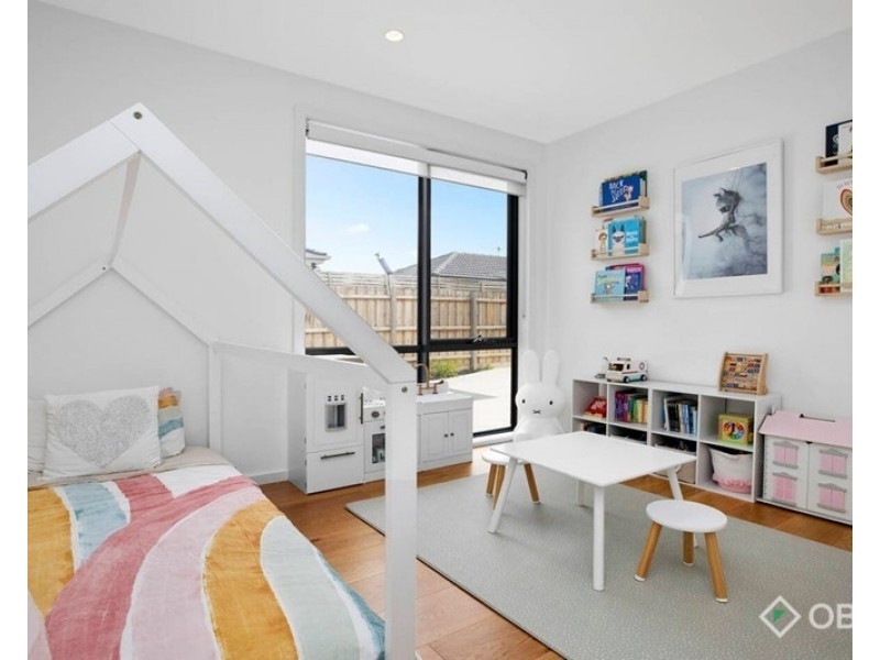 2/1 Houston Street, Mentone VIC 3194