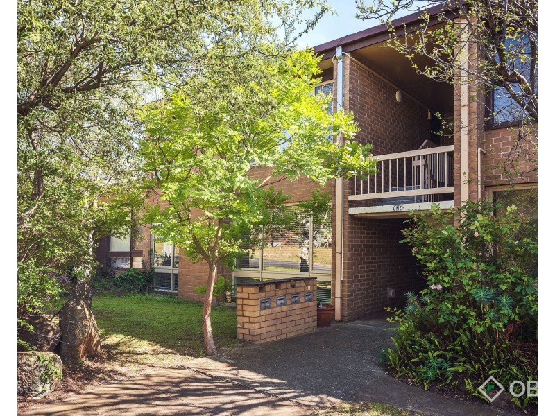 1/1 White Street, Parkdale VIC 3195