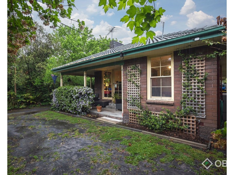 10 Coprosma Avenue, Frankston VIC 3199