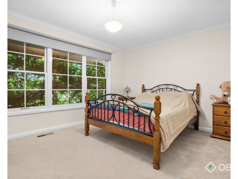10 Coprosma Avenue, Frankston VIC 3199