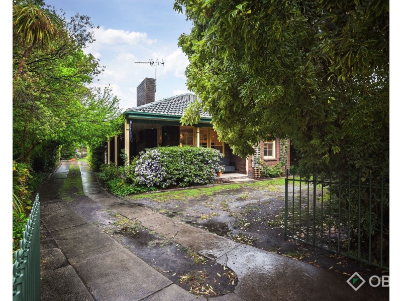 10 Coprosma Avenue, Frankston VIC 3199