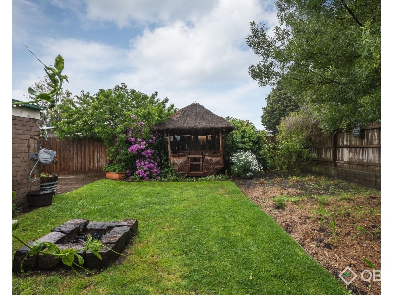 10 Coprosma Avenue, Frankston VIC 3199
