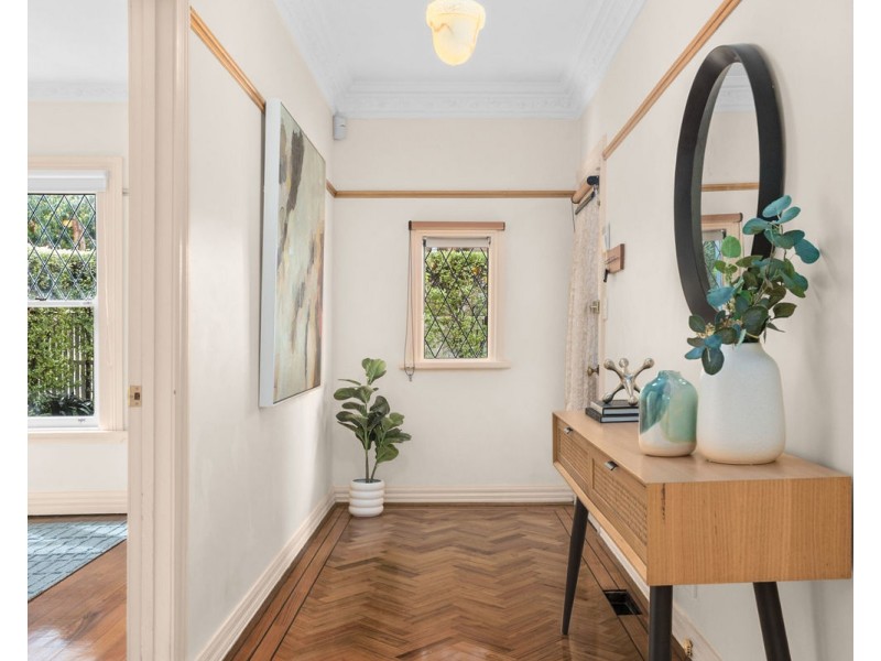 4 Connell Street, Mordialloc VIC 3195