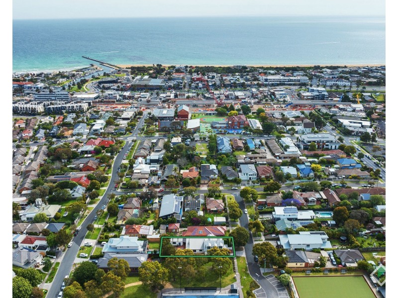 4 Connell Street, Mordialloc VIC 3195