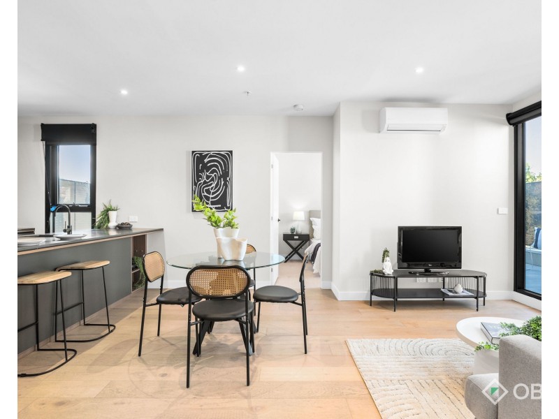 203/692 Whitehorse Road, Mont Albert VIC 3127