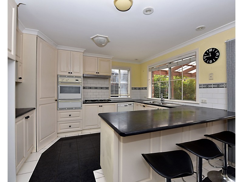 84 Nurten Parade, Aspendale Gardens VIC 3195