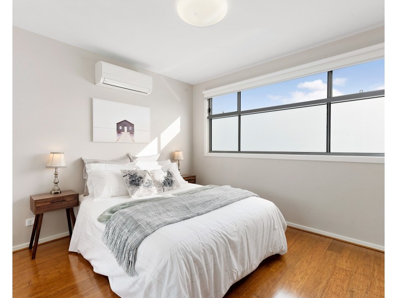 114/90 White Street, Mordialloc VIC 3195