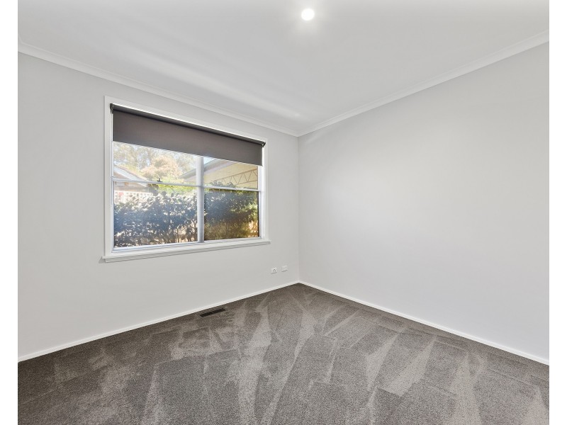 3 Hodgins Crescent, Frankston North VIC 3200