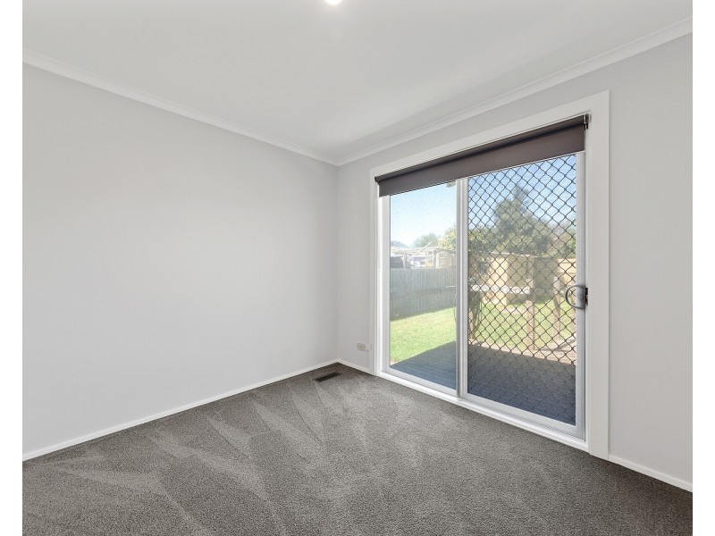 3 Hodgins Crescent, Frankston North VIC 3200