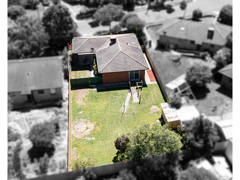 3 Hodgins Crescent, Frankston North VIC 3200