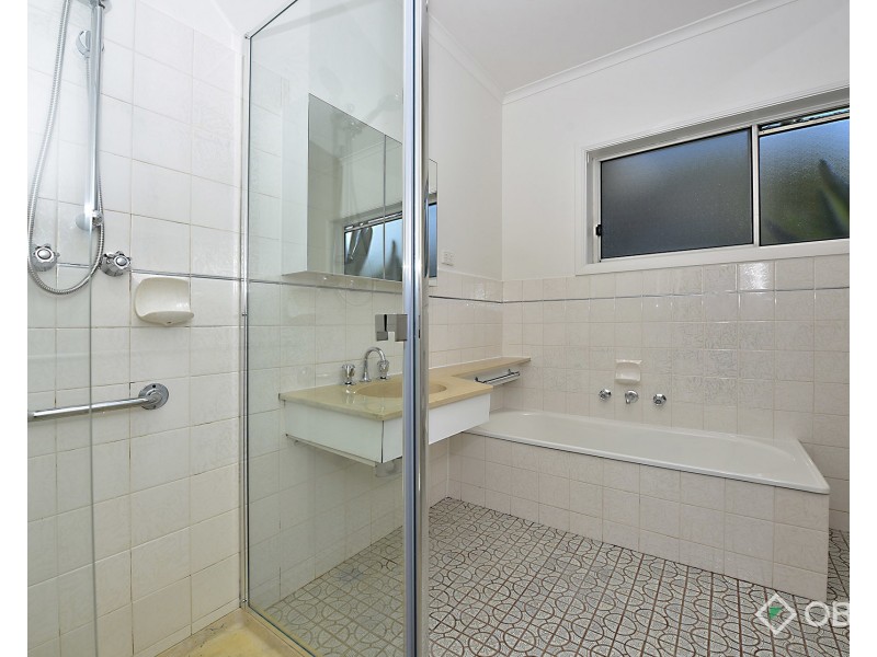 1 Ross Street, Aspendale VIC 3195