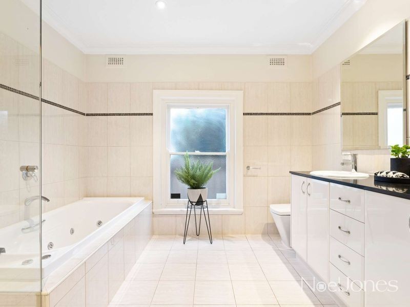 4 Hugh Street, Hawthorn East VIC 3123