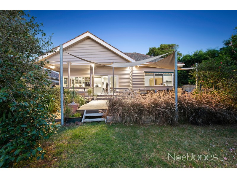 27 Stewart Street, Ormond VIC 3204