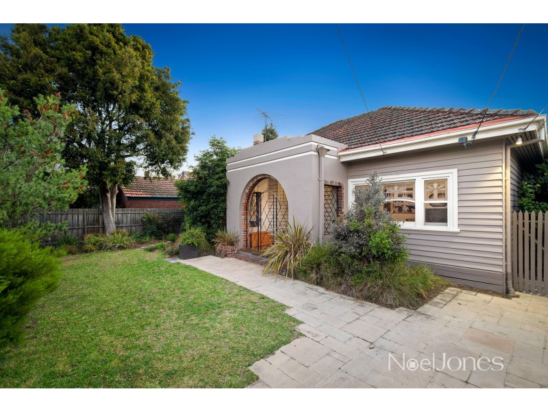 27 Stewart Street, Ormond VIC 3204