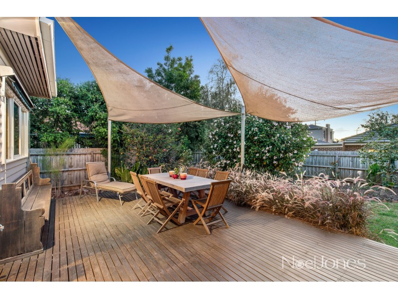 27 Stewart Street, Ormond VIC 3204