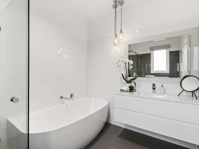 56 Andrew Street, Windsor VIC 3181