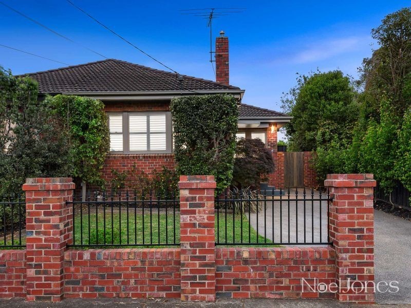10 Chestnut Street, Surrey Hills VIC 3127