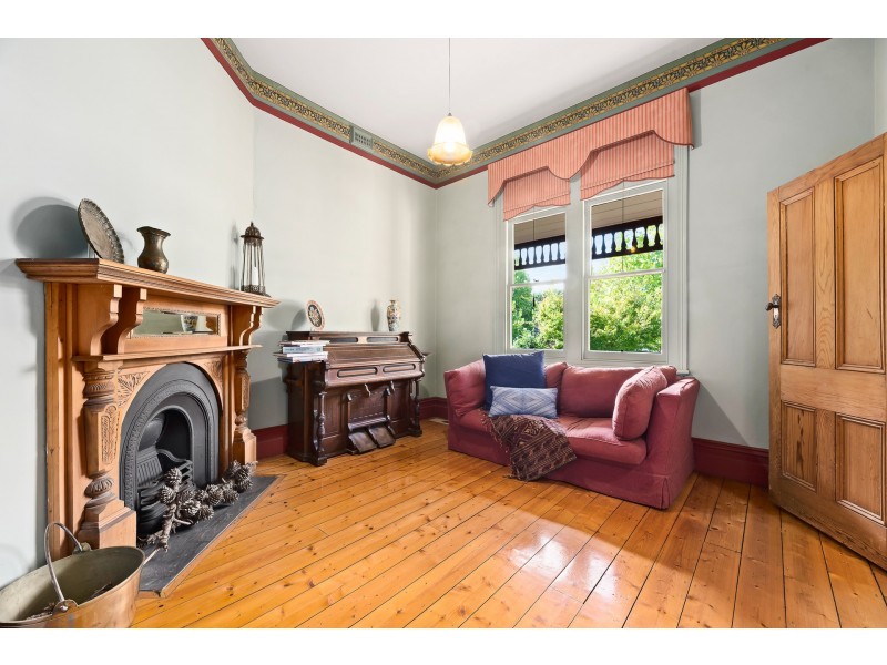 12 Suffolk Road, Surrey Hills VIC 3127