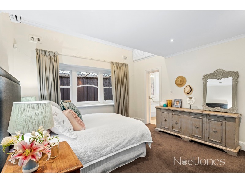 33 Highgate Grove, Ashburton VIC 3147