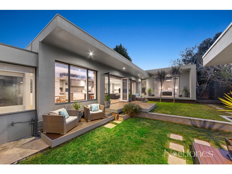 88 Durham Road, Surrey Hills VIC 3127