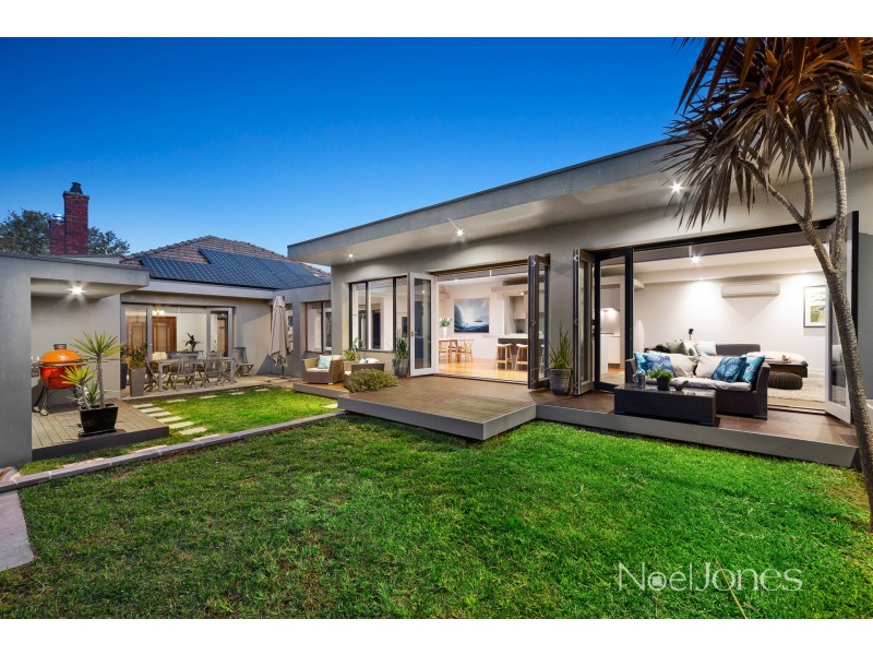 88 Durham Road, Surrey Hills VIC 3127