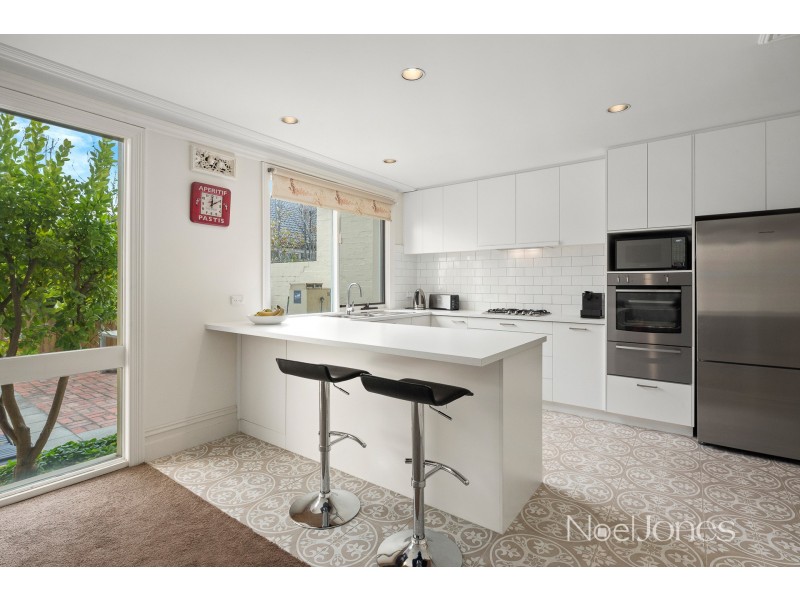 2a Trafalgar Road, Camberwell VIC 3124