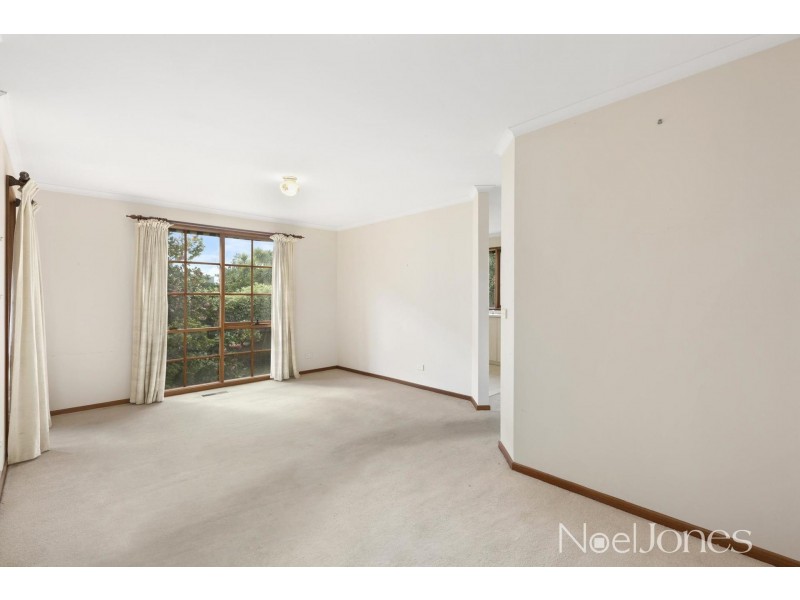 2/11 Queens Parade, Glen Iris VIC 3146