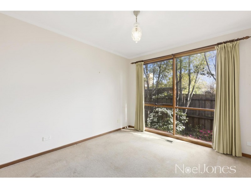 2/11 Queens Parade, Glen Iris VIC 3146