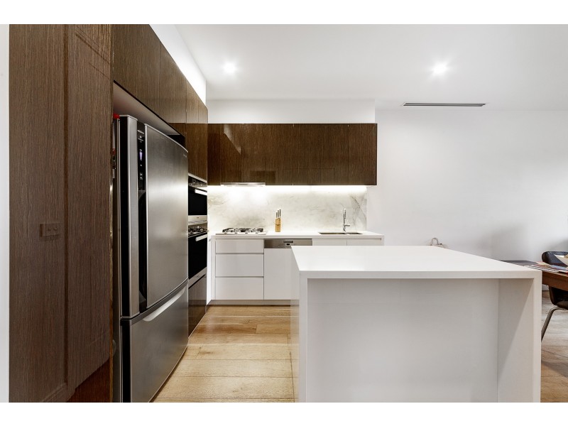 215/436 Burke Road, Camberwell VIC 3124