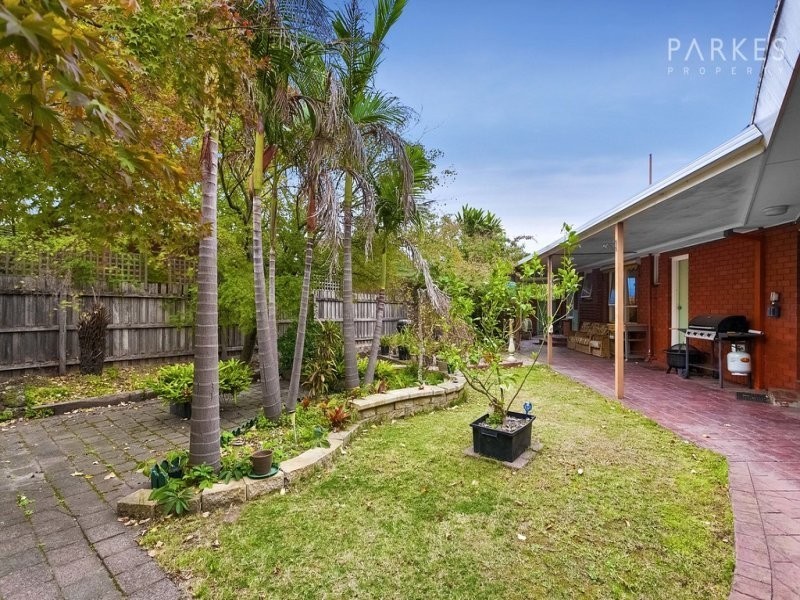 20 Pine Way, Doncaster East VIC 3109