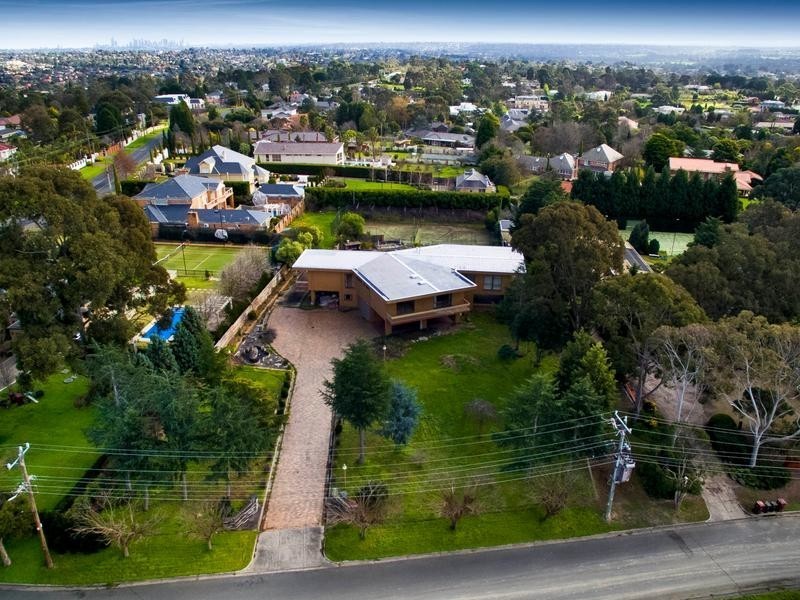 3 Berwyn Crescent, Templestowe VIC 3106