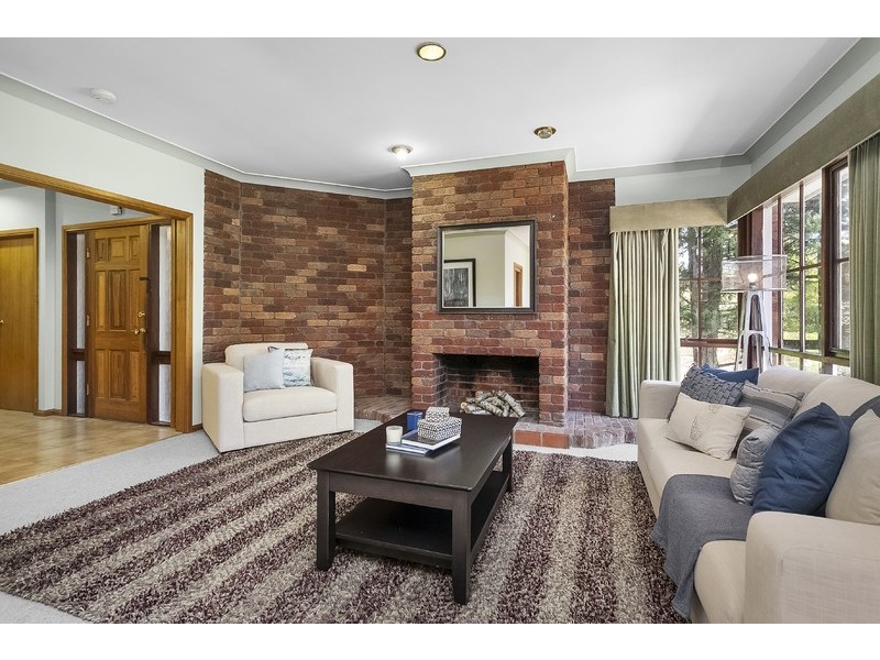 9 Glenmanor Close, Templestowe VIC 3106