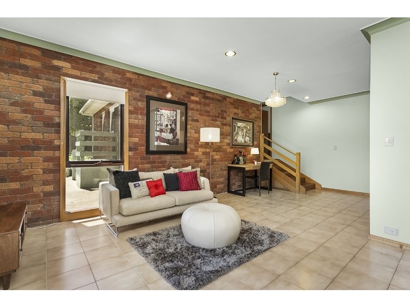 9 Glenmanor Close, Templestowe VIC 3106