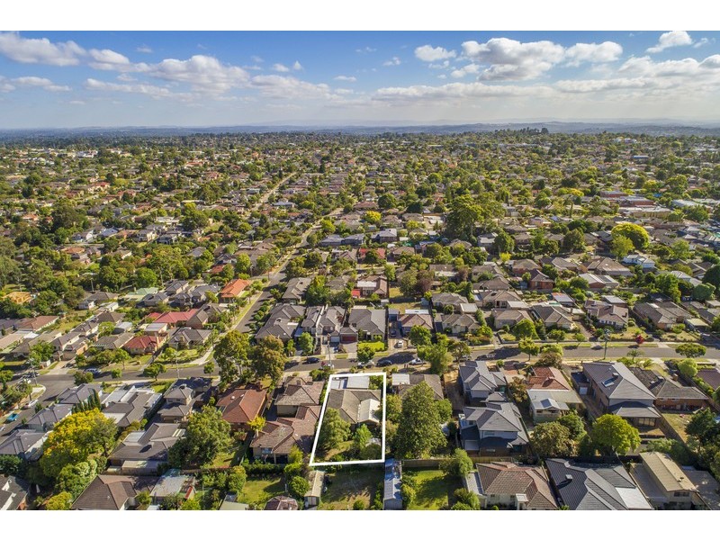 52 Thea Grove, Doncaster East VIC 3109