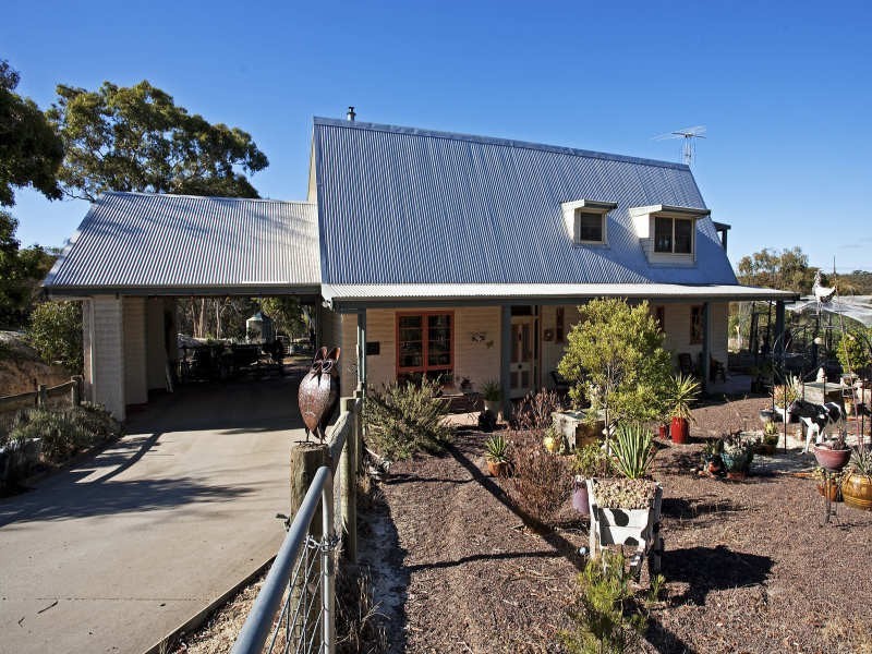 295 Stirling Road, She Oaks VIC 3331