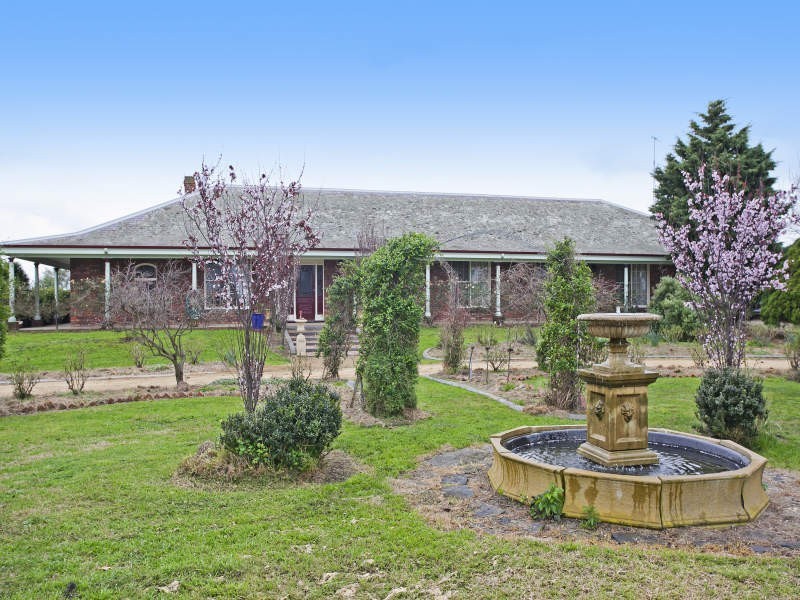 605 Lake Road, Connewarre VIC 3227