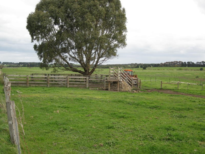 180 Whoorel Station Road, Birregurra VIC 3242