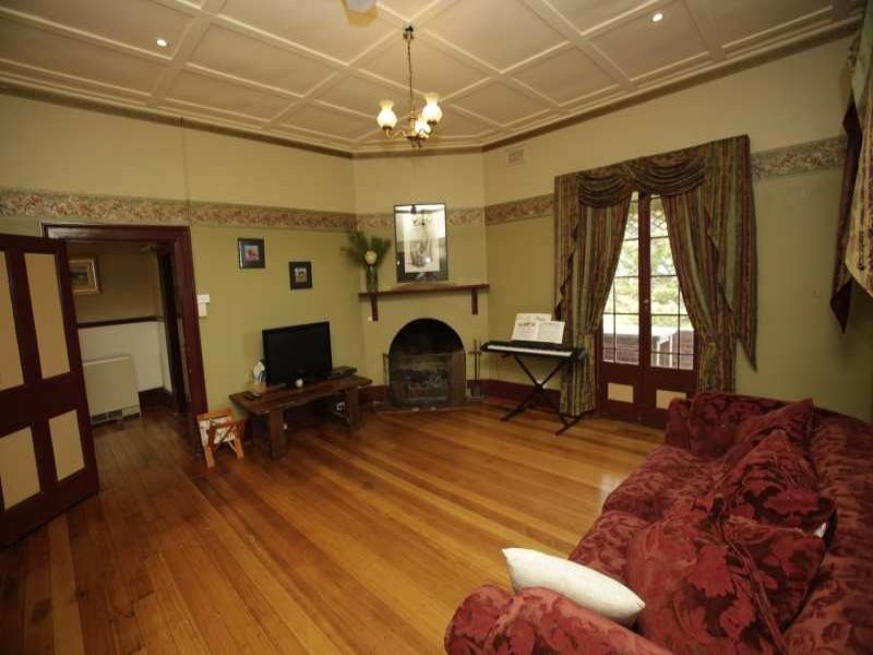 725 Ingliston Road, Ballan VIC 3342