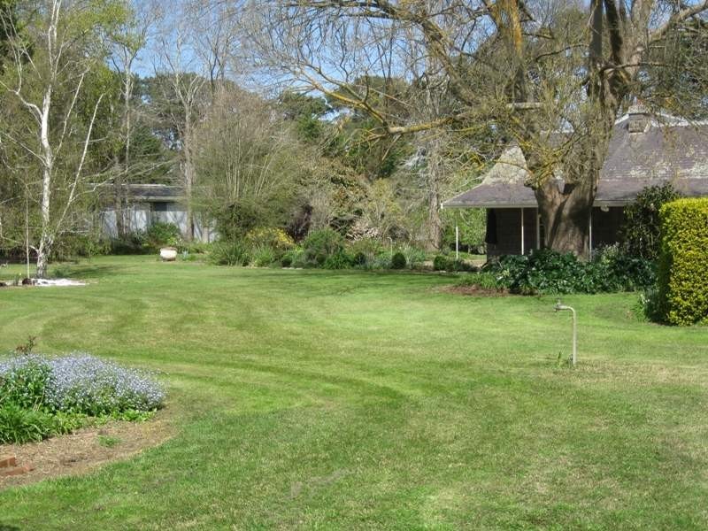 Poorneet Road, Weering VIC 3251