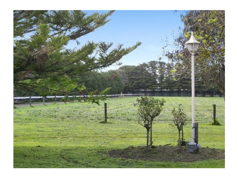 250 Bogans Lane, Freshwater Creek VIC 3216