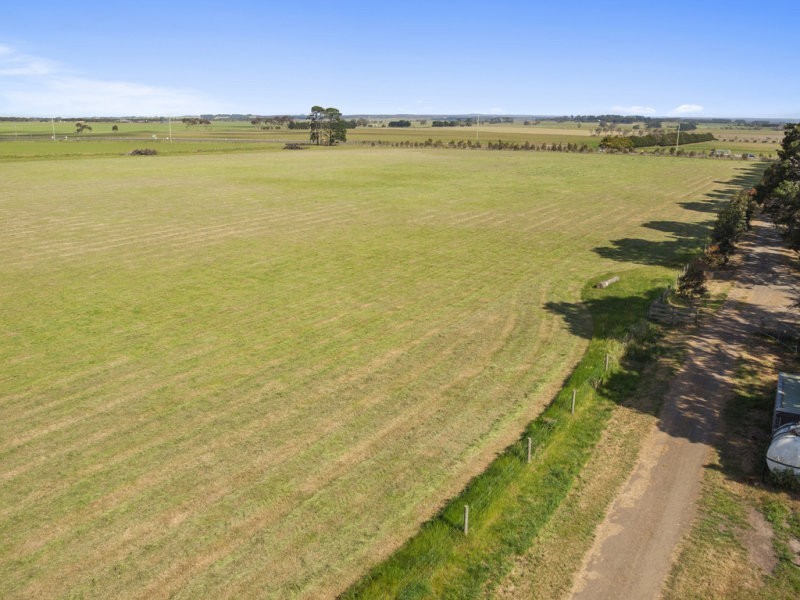 1930 Princes Highway, Buckley VIC 3240