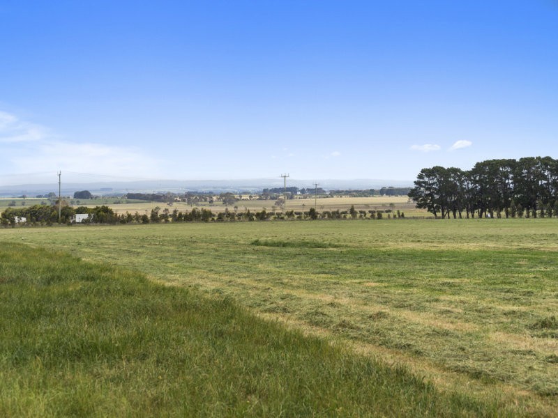 1930 Princes Highway, Buckley VIC 3240