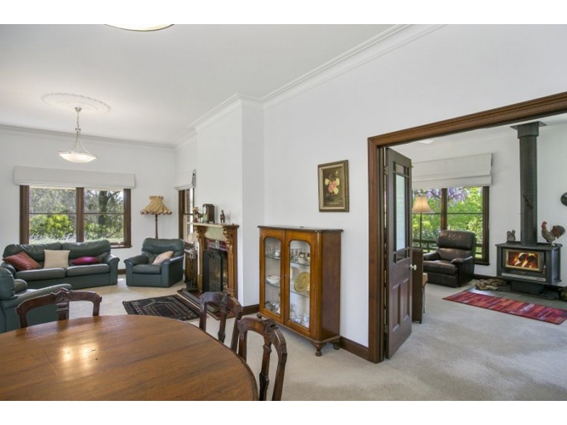 45 Dog Rocks Road, Batesford VIC 3221