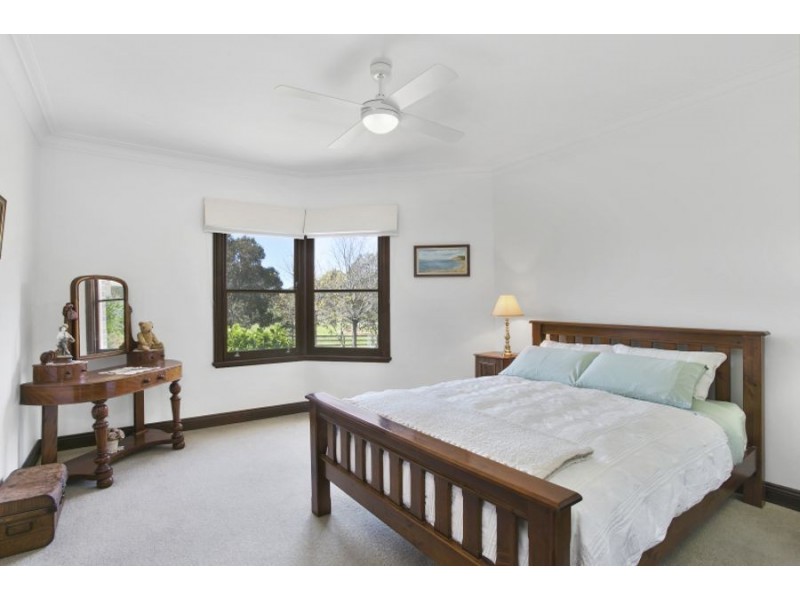 45 Dog Rocks Road, Batesford VIC 3221