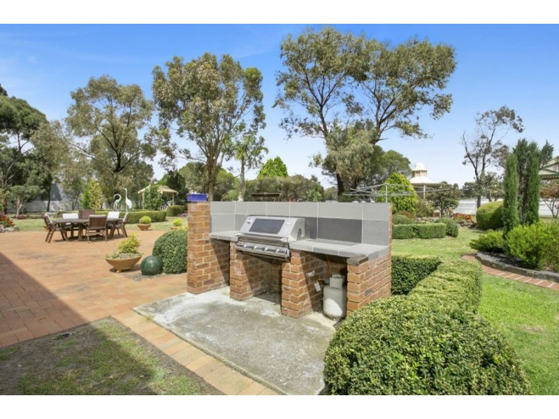 30 Batten Road, Marshall VIC 3216