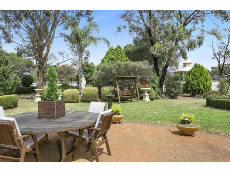 30 Batten Road, Marshall VIC 3216