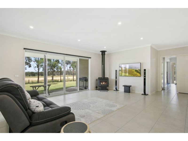 335 Mt. Pollock Road, Buckley VIC 3240